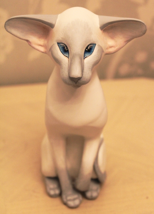Siamese Cat Sculpture
